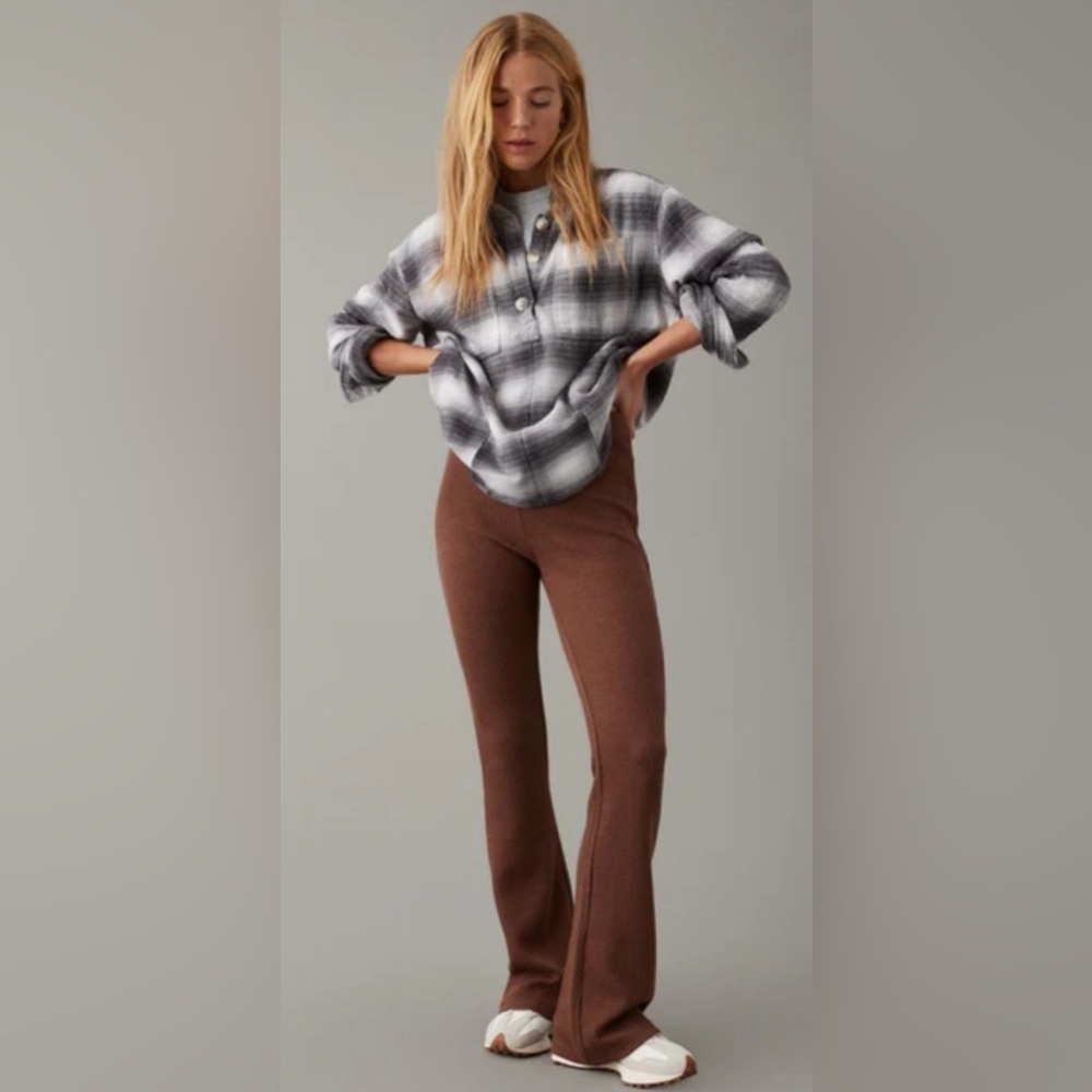 American Eagle Outfitters Pull on Kick boot flare pants
